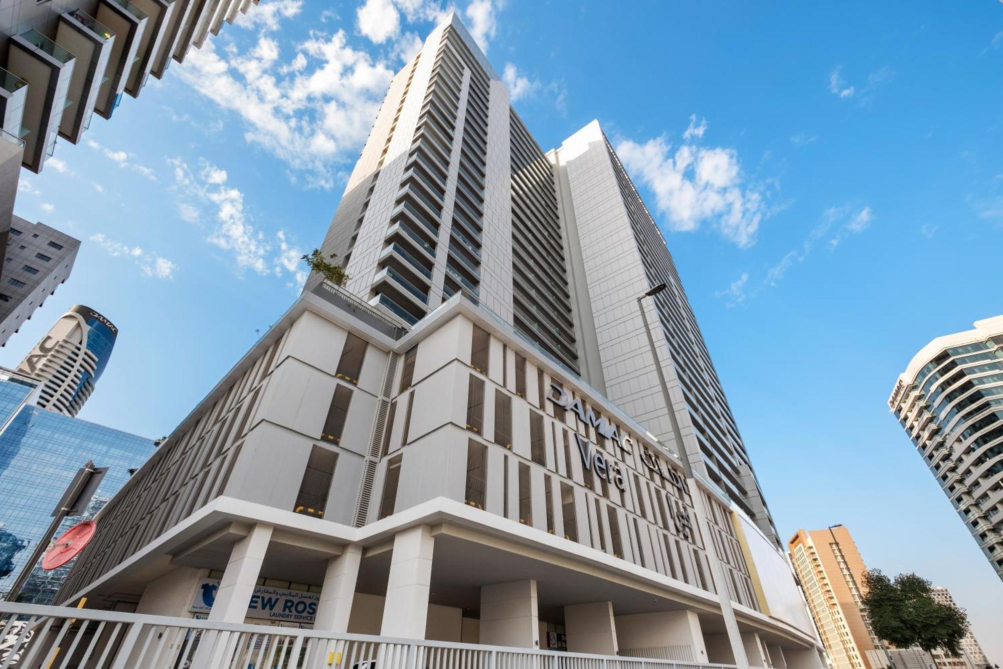 Modern 1br Vera Residences Apartment *